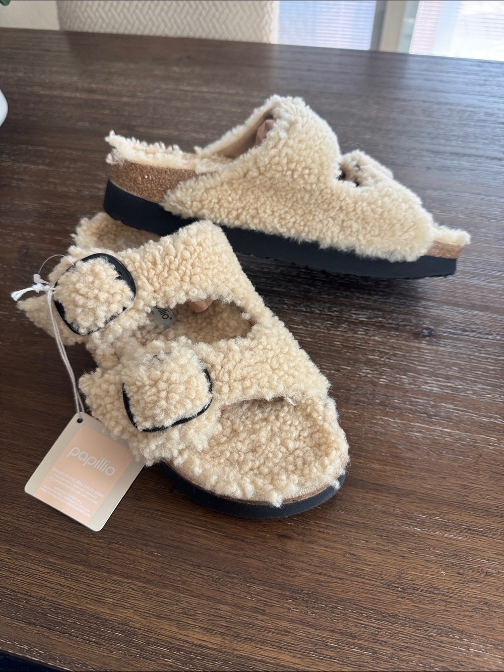 Birkenstock Arizona Big Buckle Shearling sandals in the Teddy Eggshell,